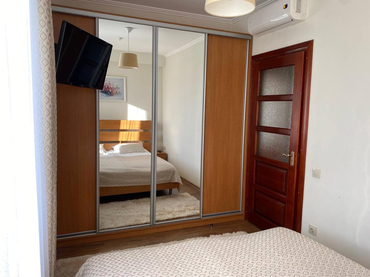 Hotel Europa Truskavets Ngoại thất bức ảnh