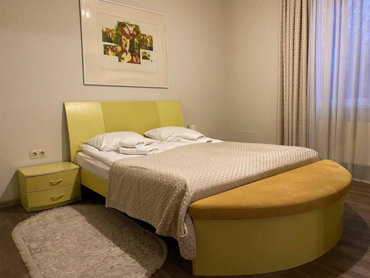 Hotel Europa Truskavets Ngoại thất bức ảnh